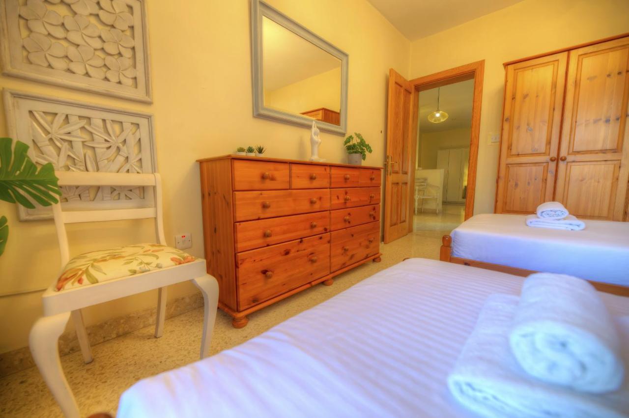 Large And Bright Apartment In The City Centre Goslm-2 Sliema Esterno foto